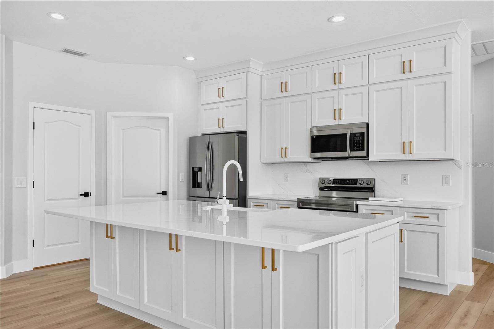 OCEANSIDE VILLAGE PH 3 B-3 - Residential
