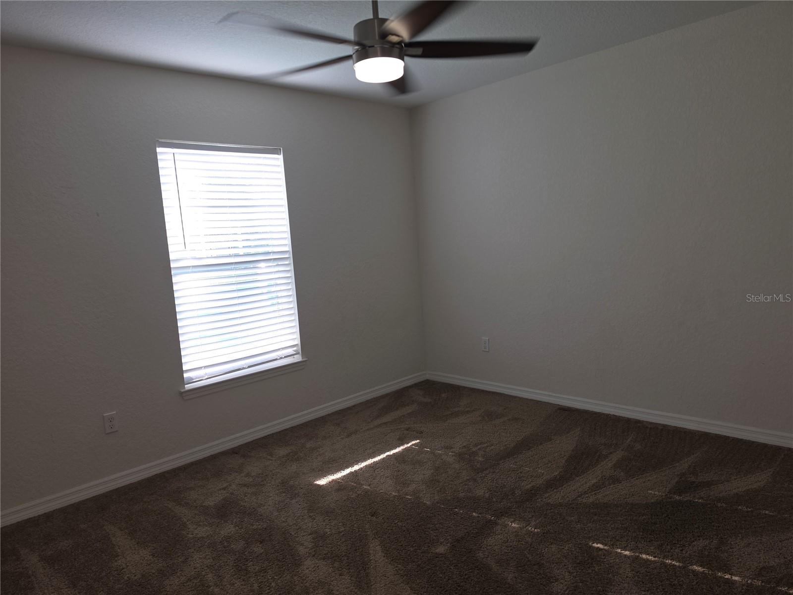 OCALA PARK ESTATE - Residential Lease