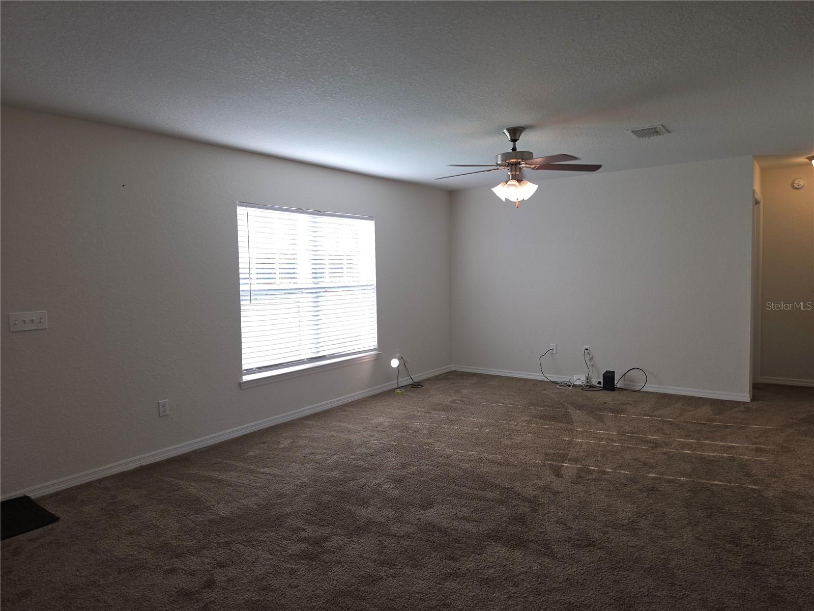 OCALA PARK ESTATE - Residential Lease