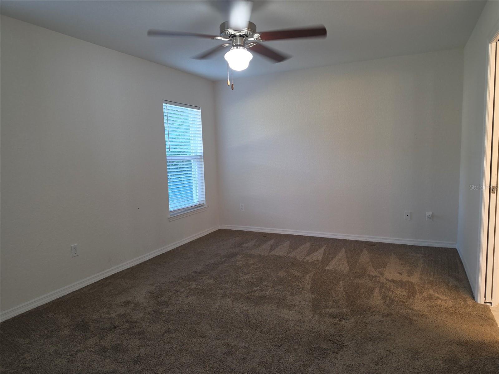 OCALA PARK ESTATE - Residential Lease