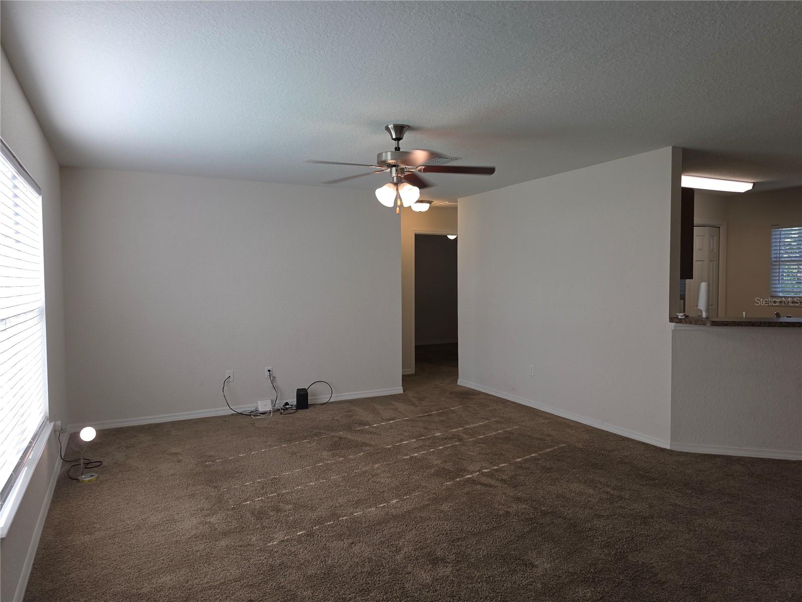 OCALA PARK ESTATE - Residential Lease