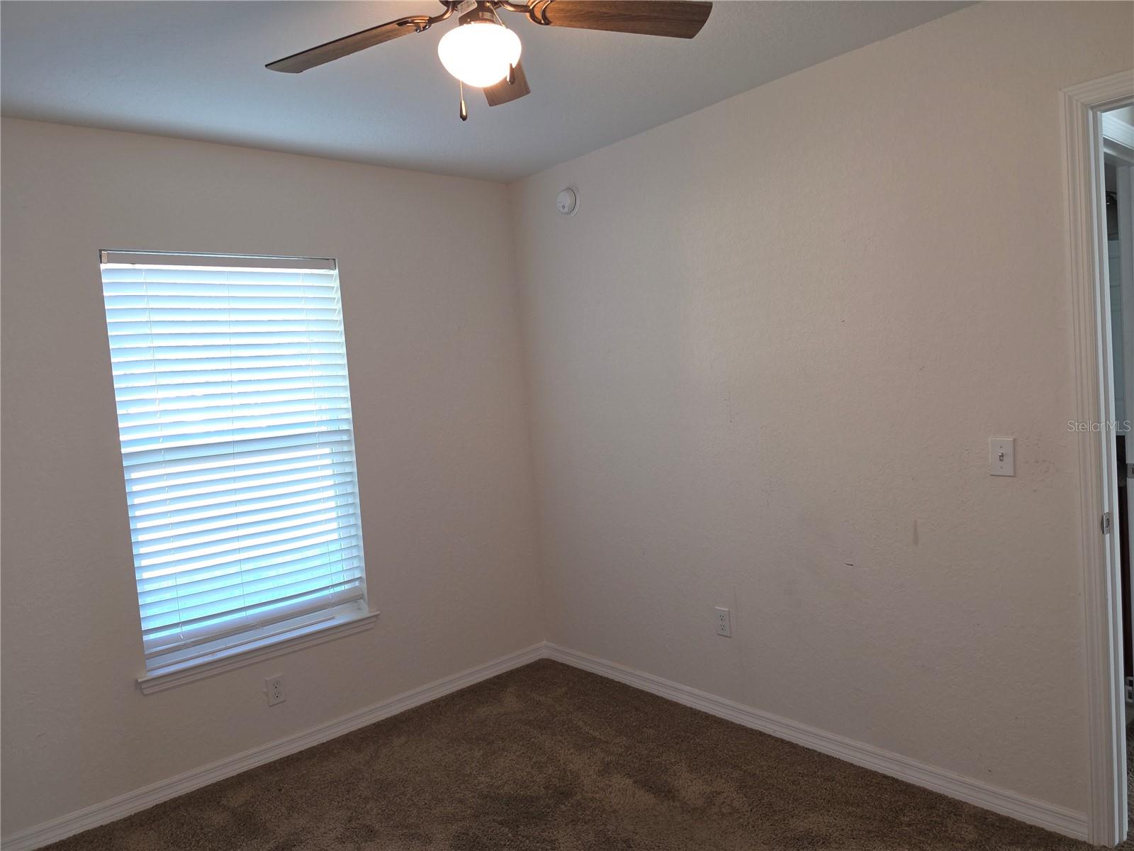 OCALA PARK ESTATE - Residential Lease