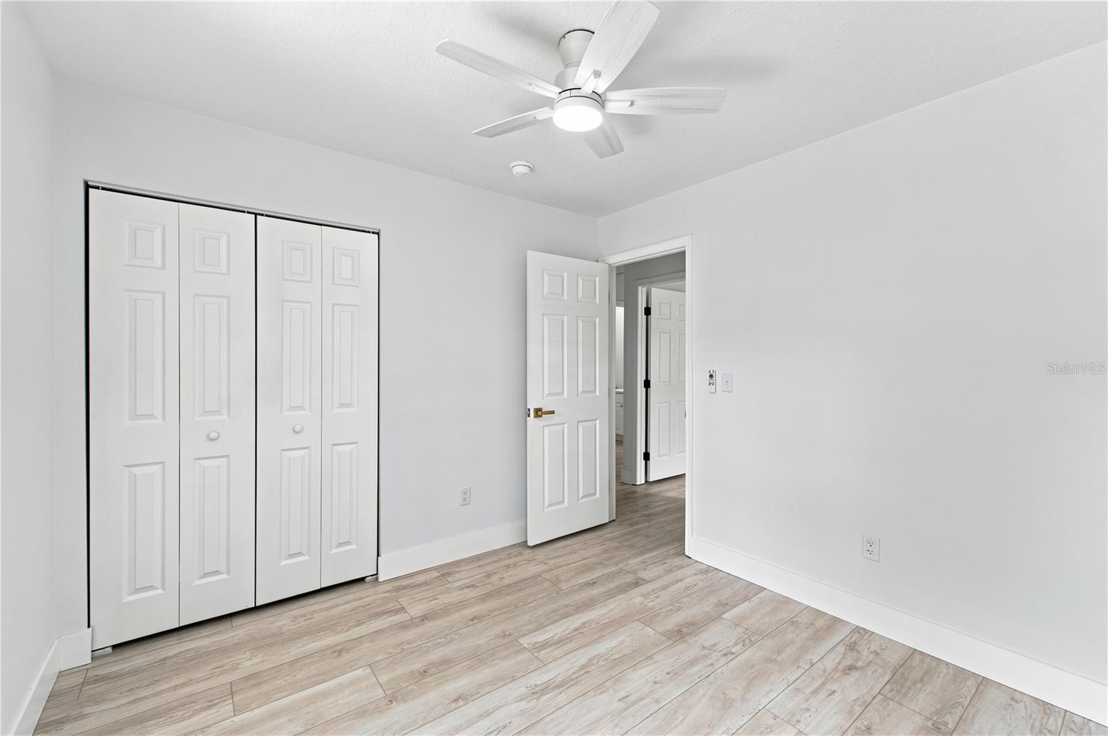 RIVERBEND MANOR - Residential