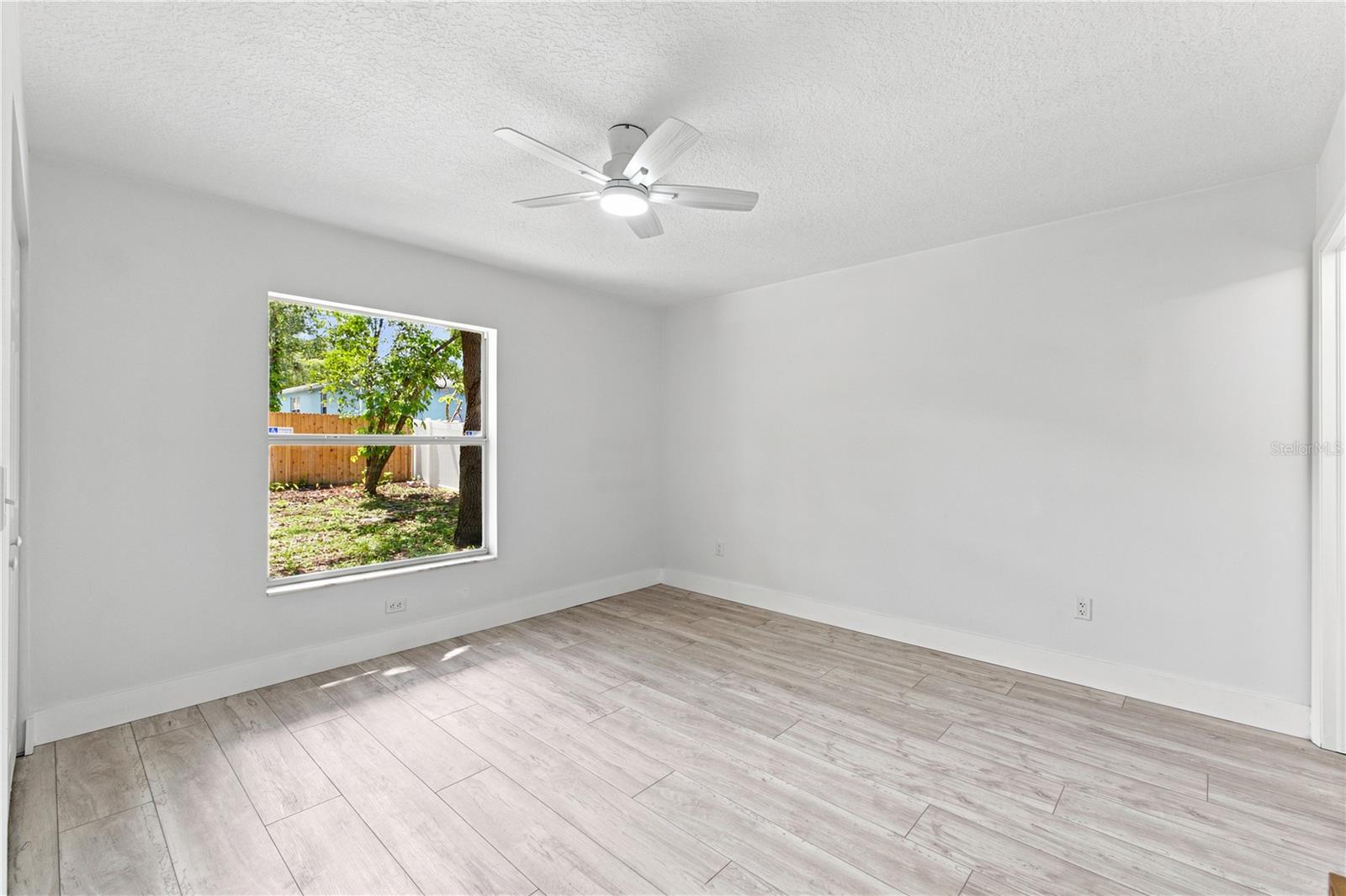 RIVERBEND MANOR - Residential