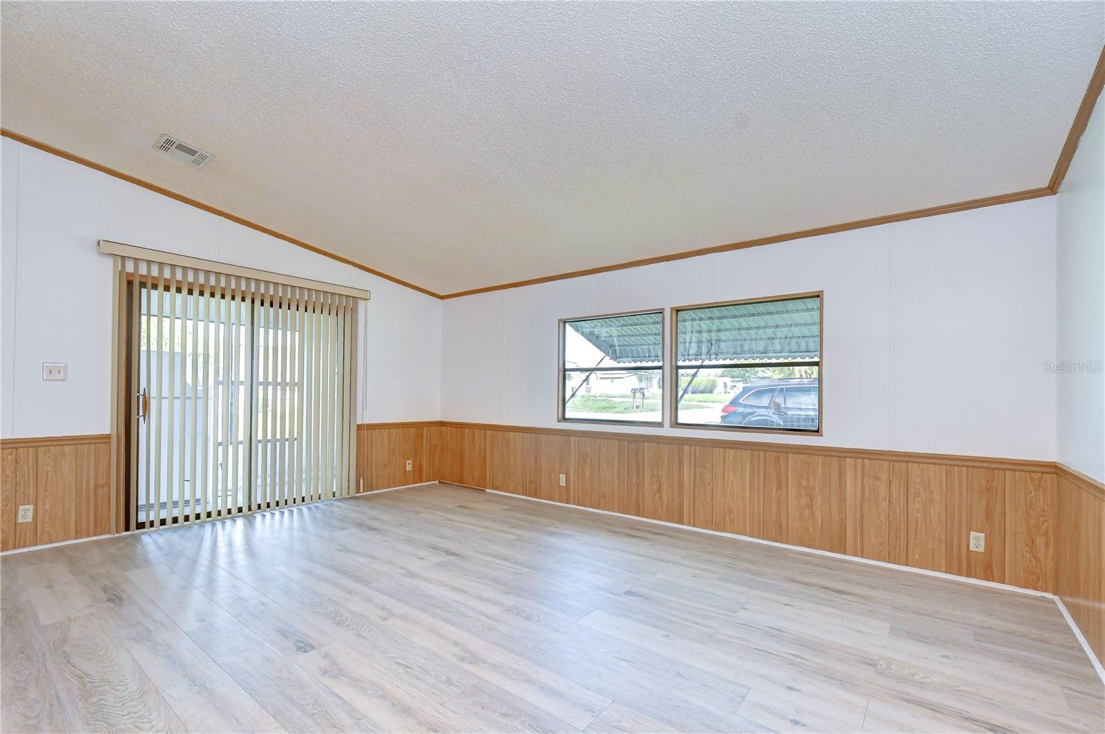 GREEN HILLS ESTATES - Residential
