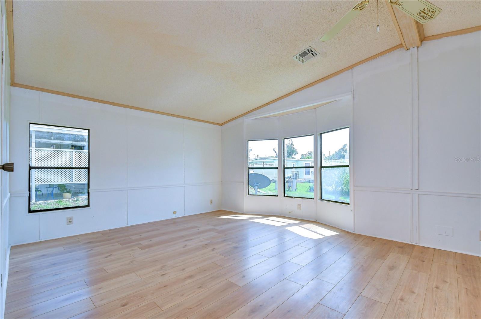 GREEN HILLS ESTATES - Residential