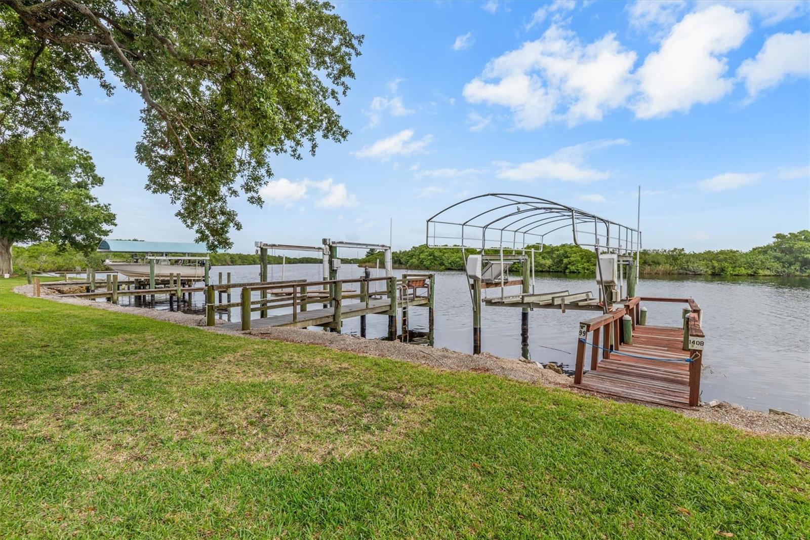 LAZY LAGOON MOB HME PARK COOP - Residential