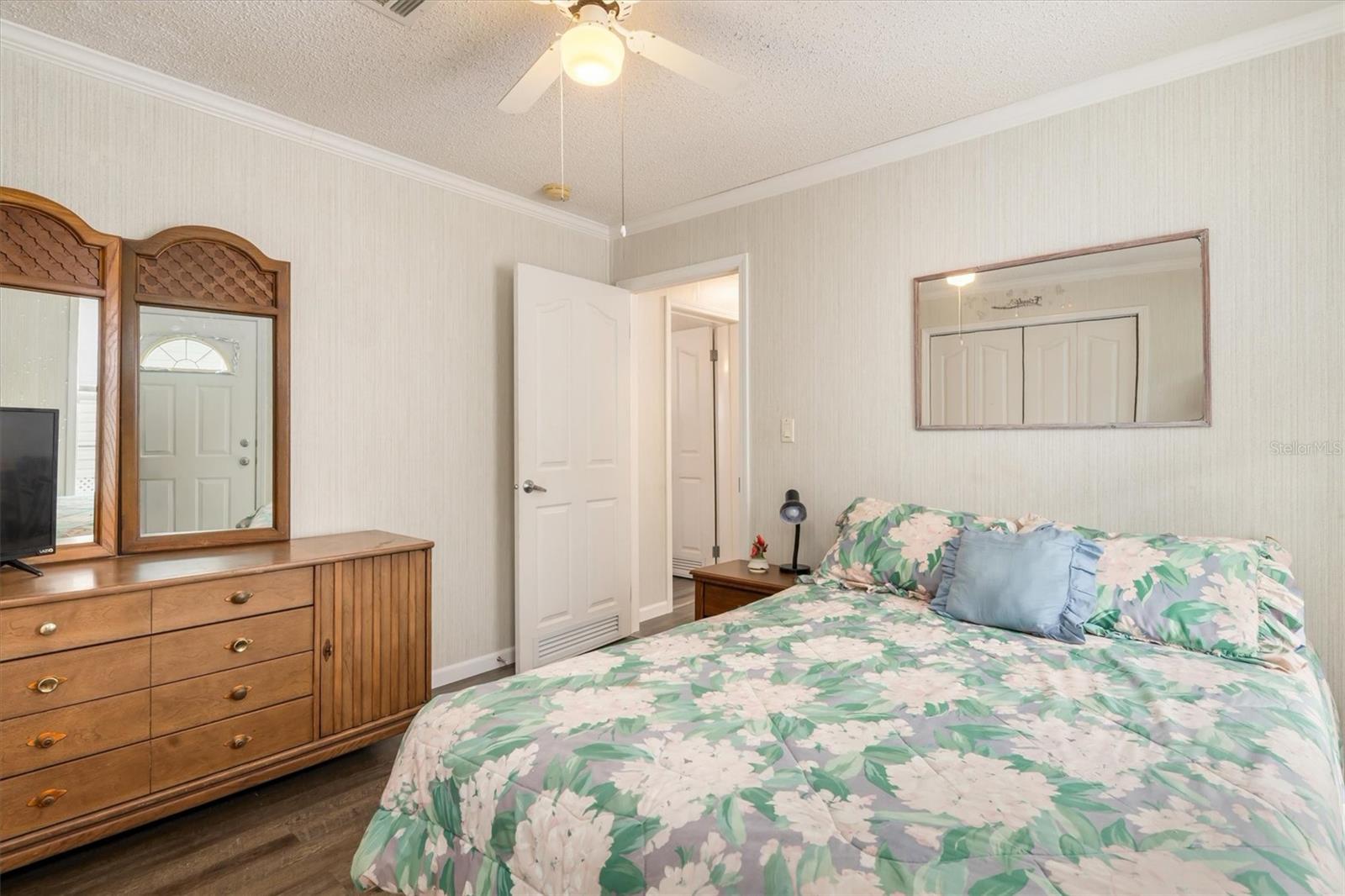 LAZY LAGOON MOB HME PARK COOP - Residential