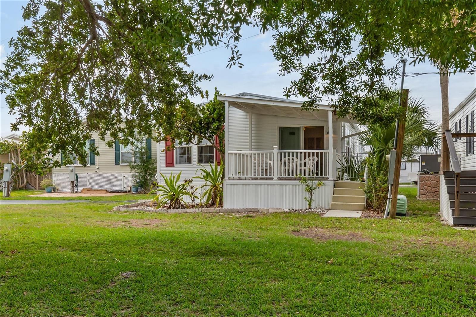 LAZY LAGOON MOB HME PARK COOP - Residential