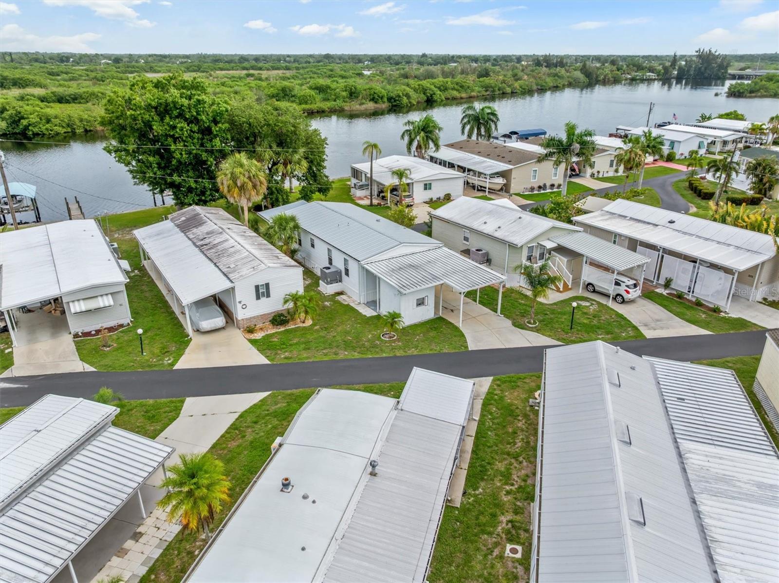 LAZY LAGOON MOB HME PARK COOP - Residential