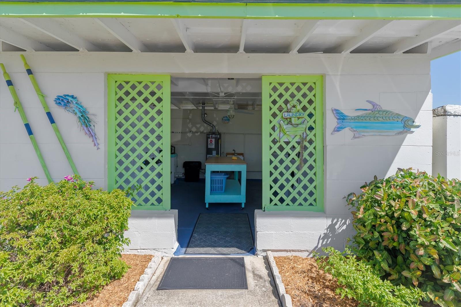 LAZY LAGOON MOB HME PARK COOP - Residential