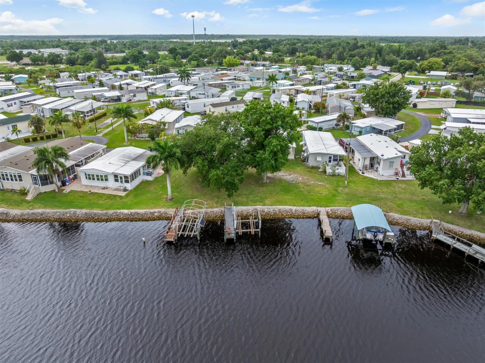 LAZY LAGOON MOB HME PARK COOP - Residential