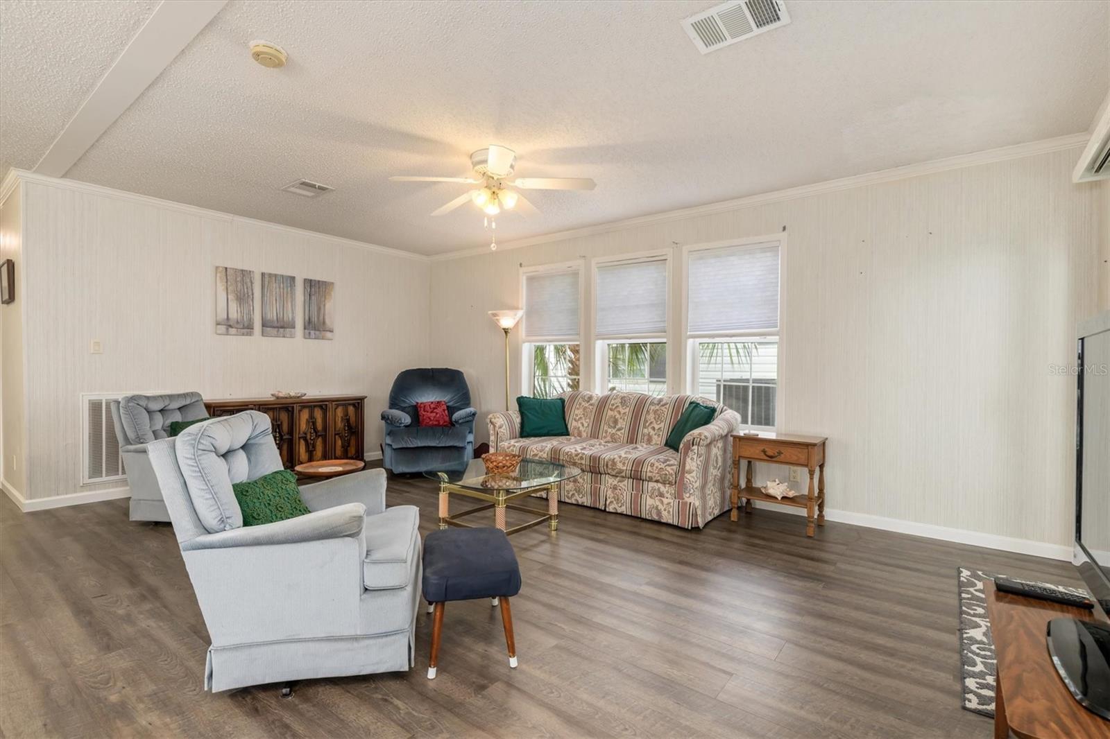 LAZY LAGOON MOB HME PARK COOP - Residential