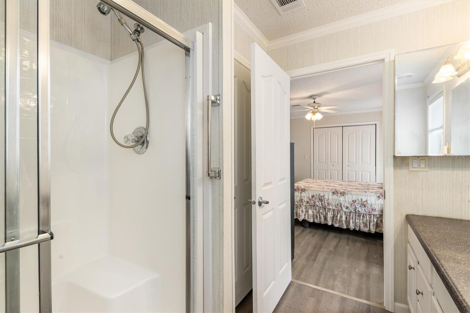 LAZY LAGOON MOB HME PARK COOP - Residential