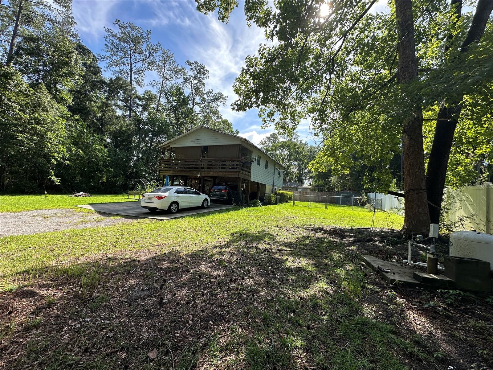 SABAL PARK - Residential