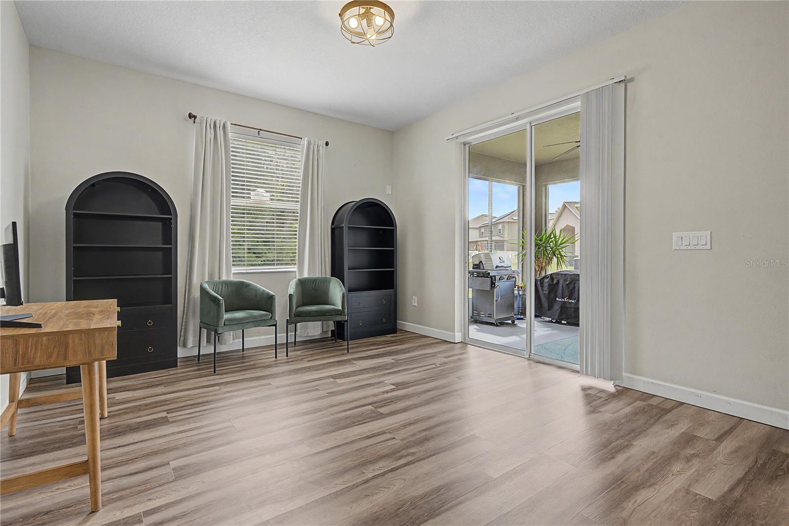 HERITAGE ISLES - Residential