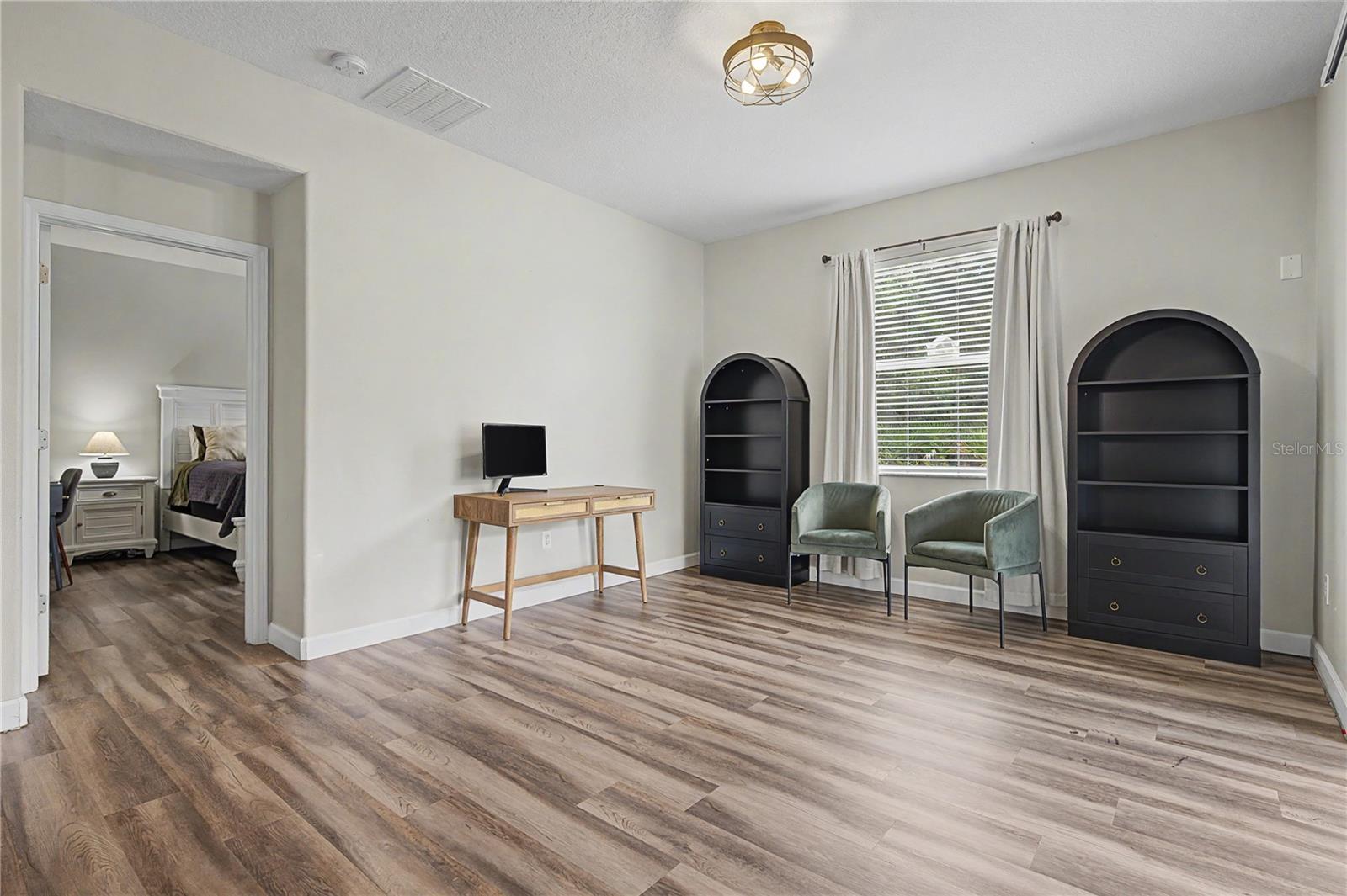 HERITAGE ISLES - Residential