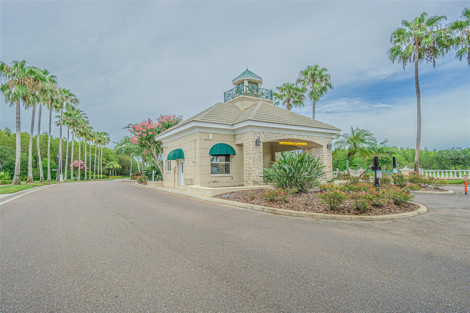 HERITAGE ISLES - Residential