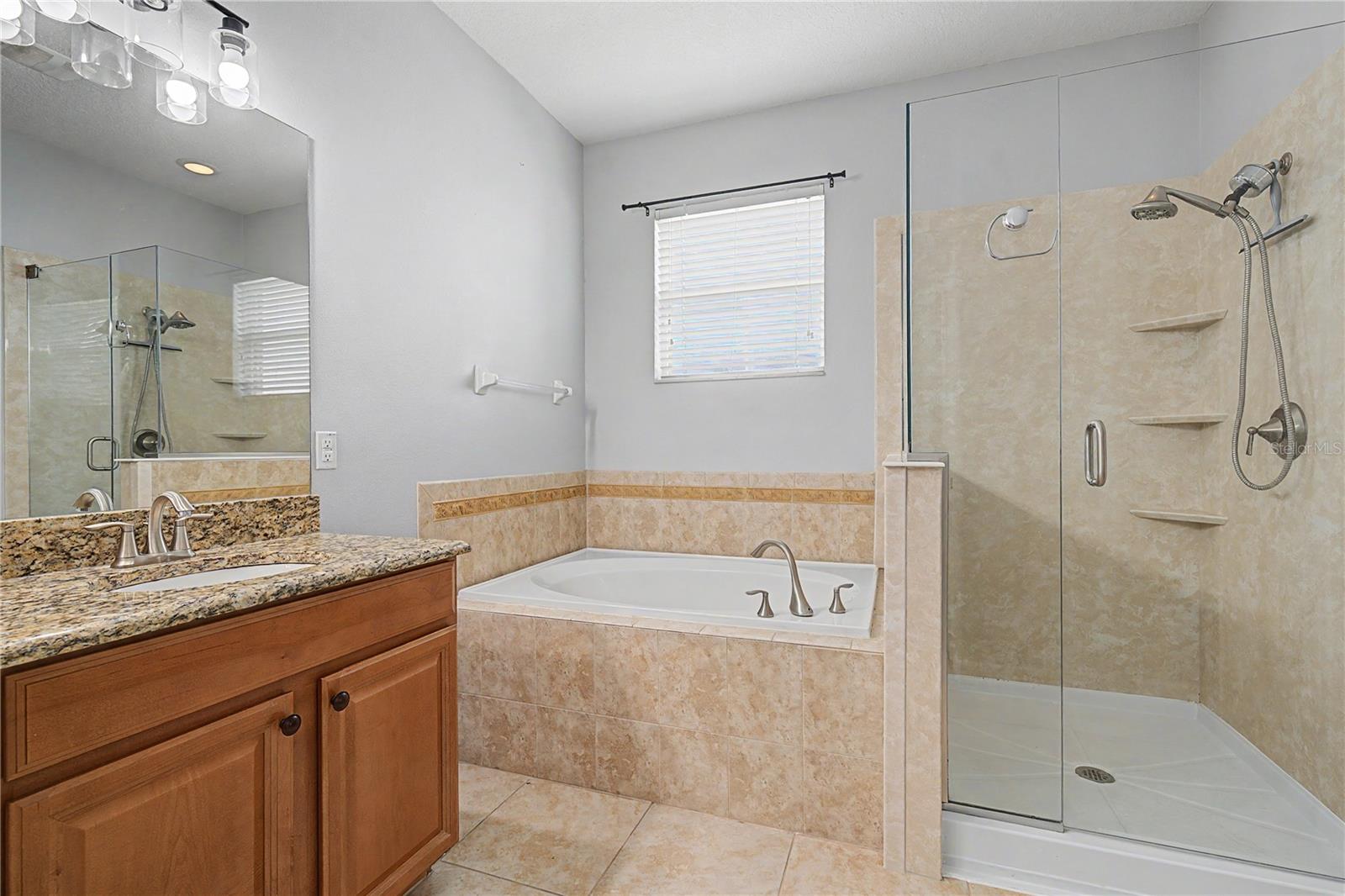 HERITAGE ISLES - Residential