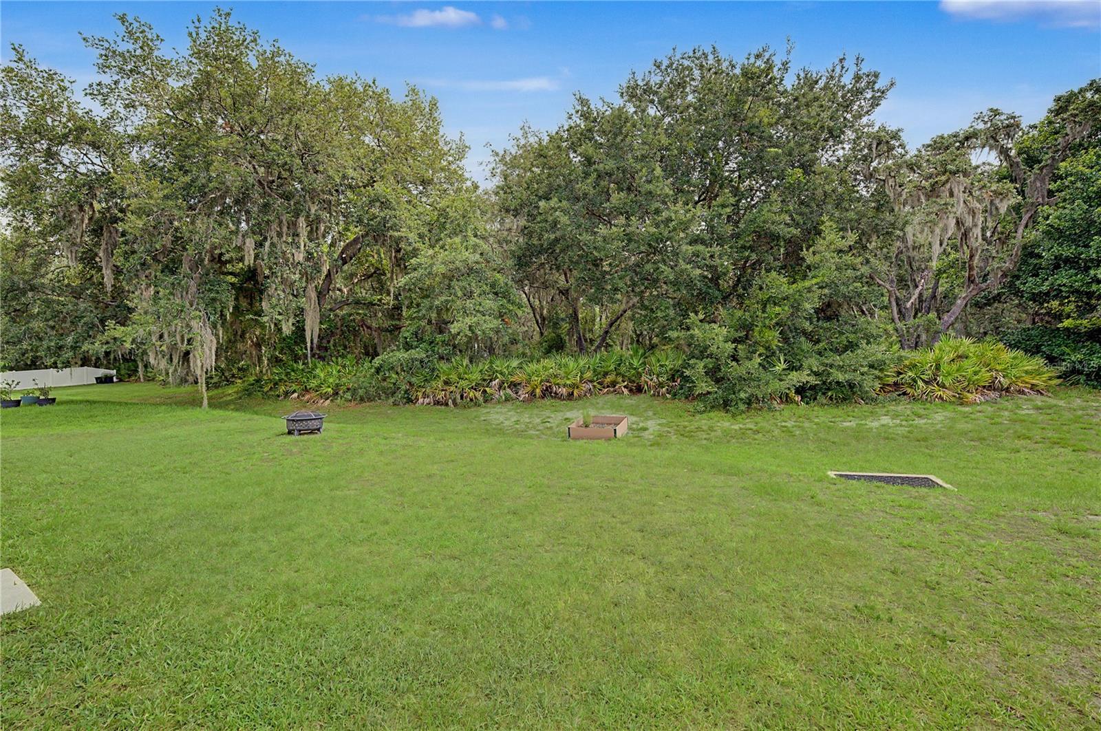 HERITAGE ISLES - Residential