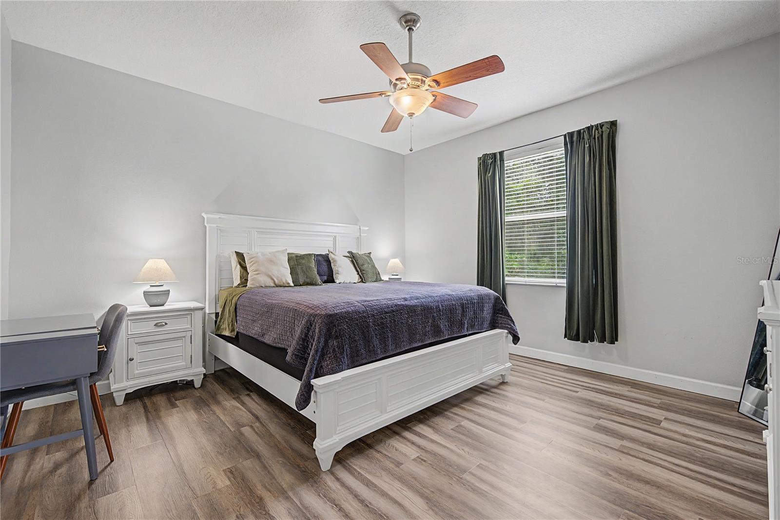 HERITAGE ISLES - Residential