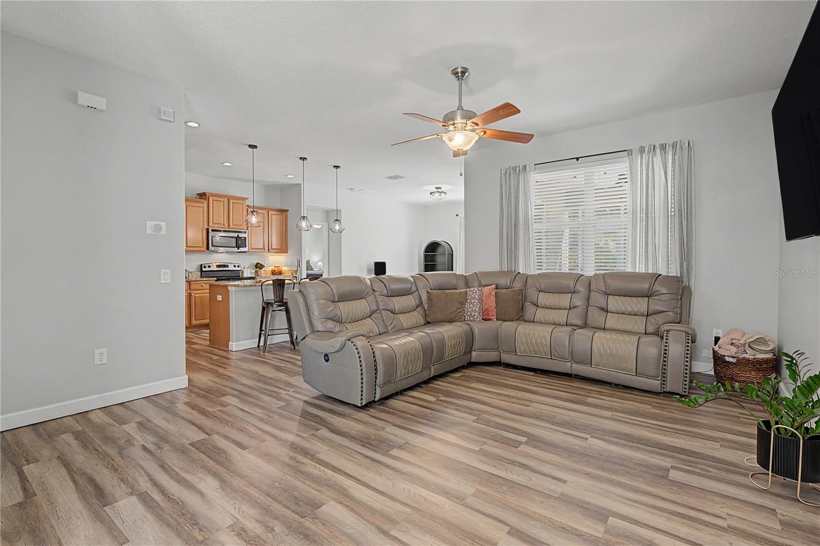 HERITAGE ISLES - Residential