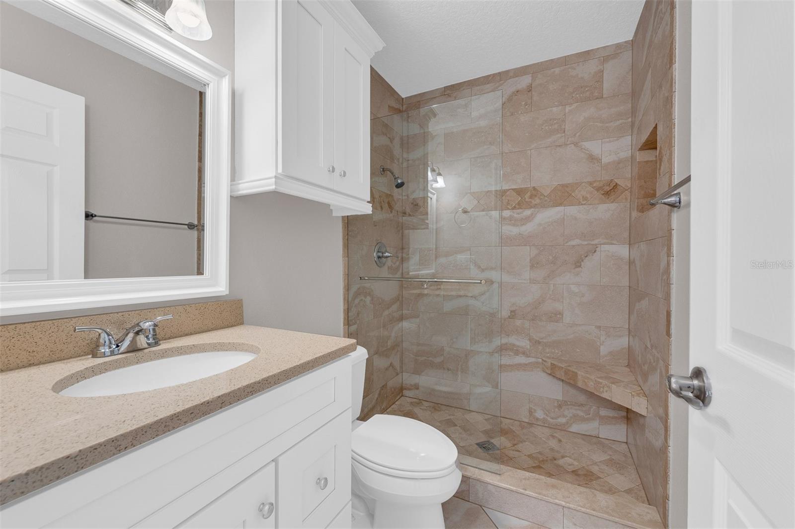 MOUNT DORA LAKEWOOD CONDO - Residential