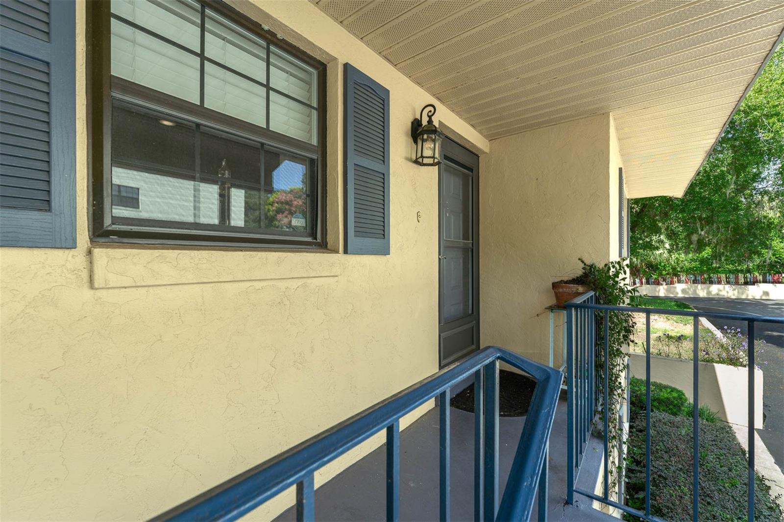 MOUNT DORA LAKEWOOD CONDO - Residential