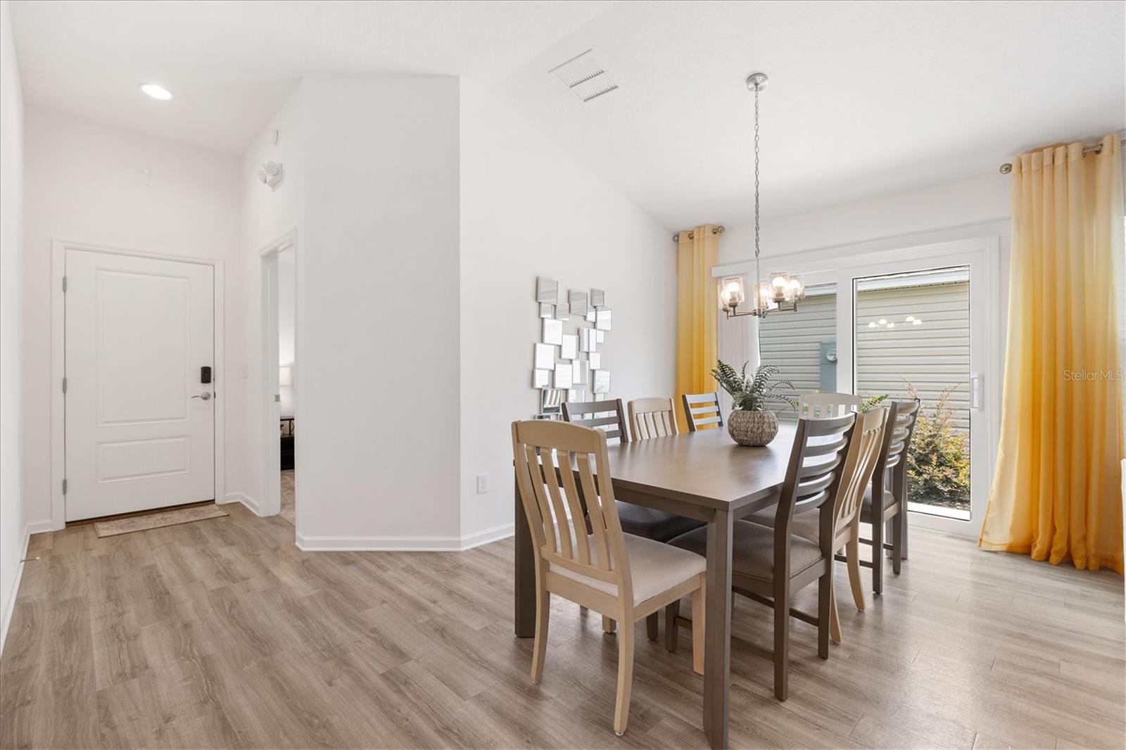 VILLAGE OF NEWELL - Residential