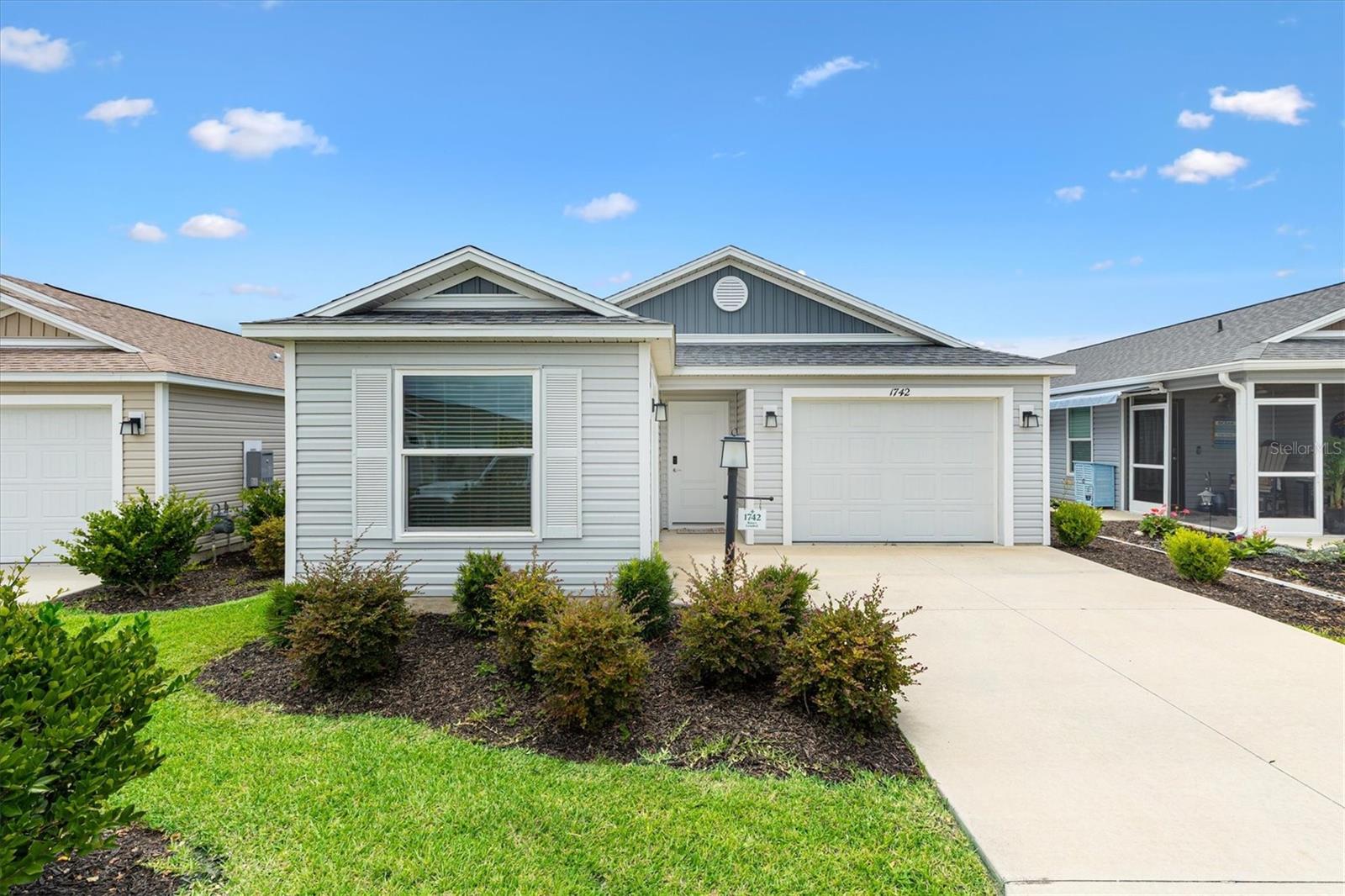 VILLAGE OF NEWELL - Residential