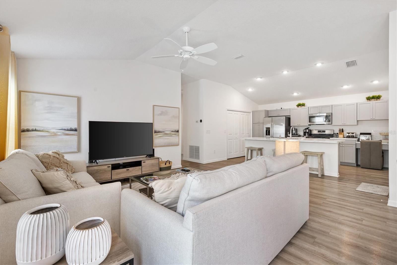 VILLAGE OF NEWELL - Residential