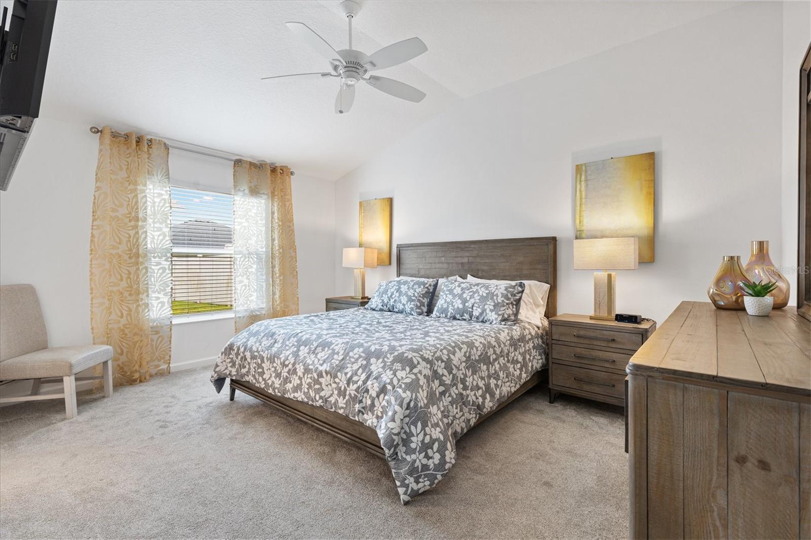 VILLAGE OF NEWELL - Residential