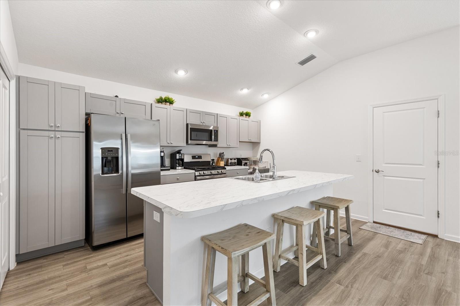 VILLAGE OF NEWELL - Residential