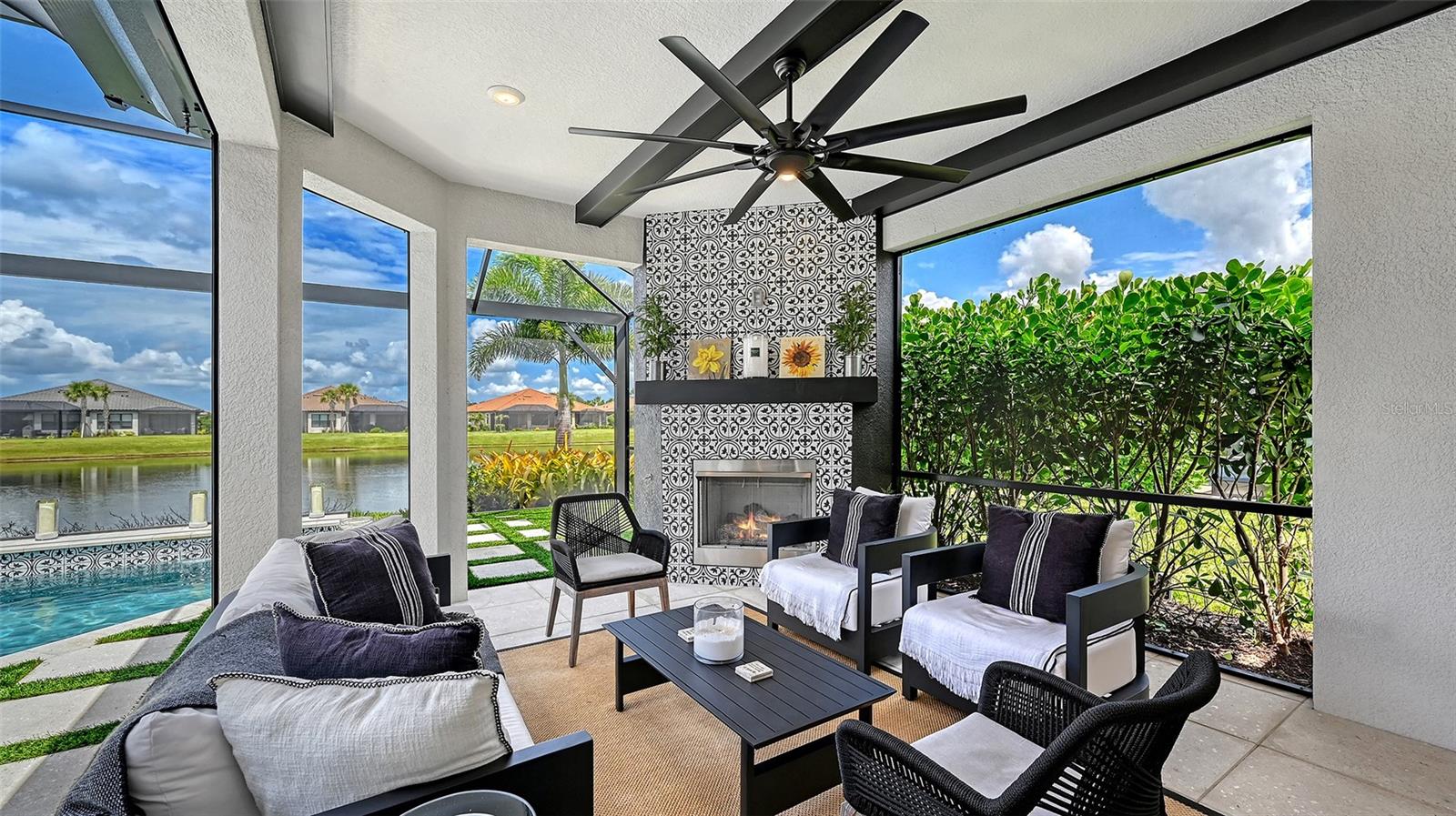 AZARIO ESPLANADE PH III SUBPH D - Residential