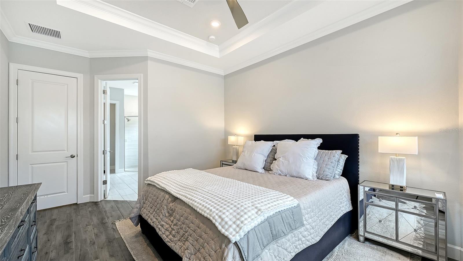 AZARIO ESPLANADE PH III SUBPH D - Residential