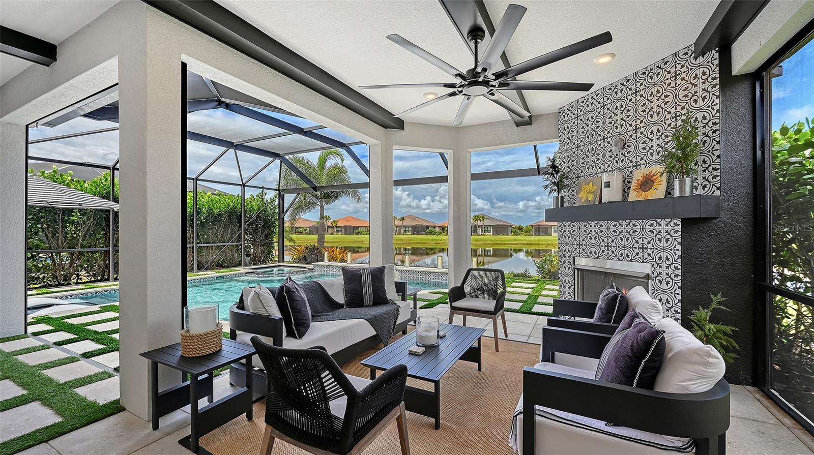 AZARIO ESPLANADE PH III SUBPH D - Residential
