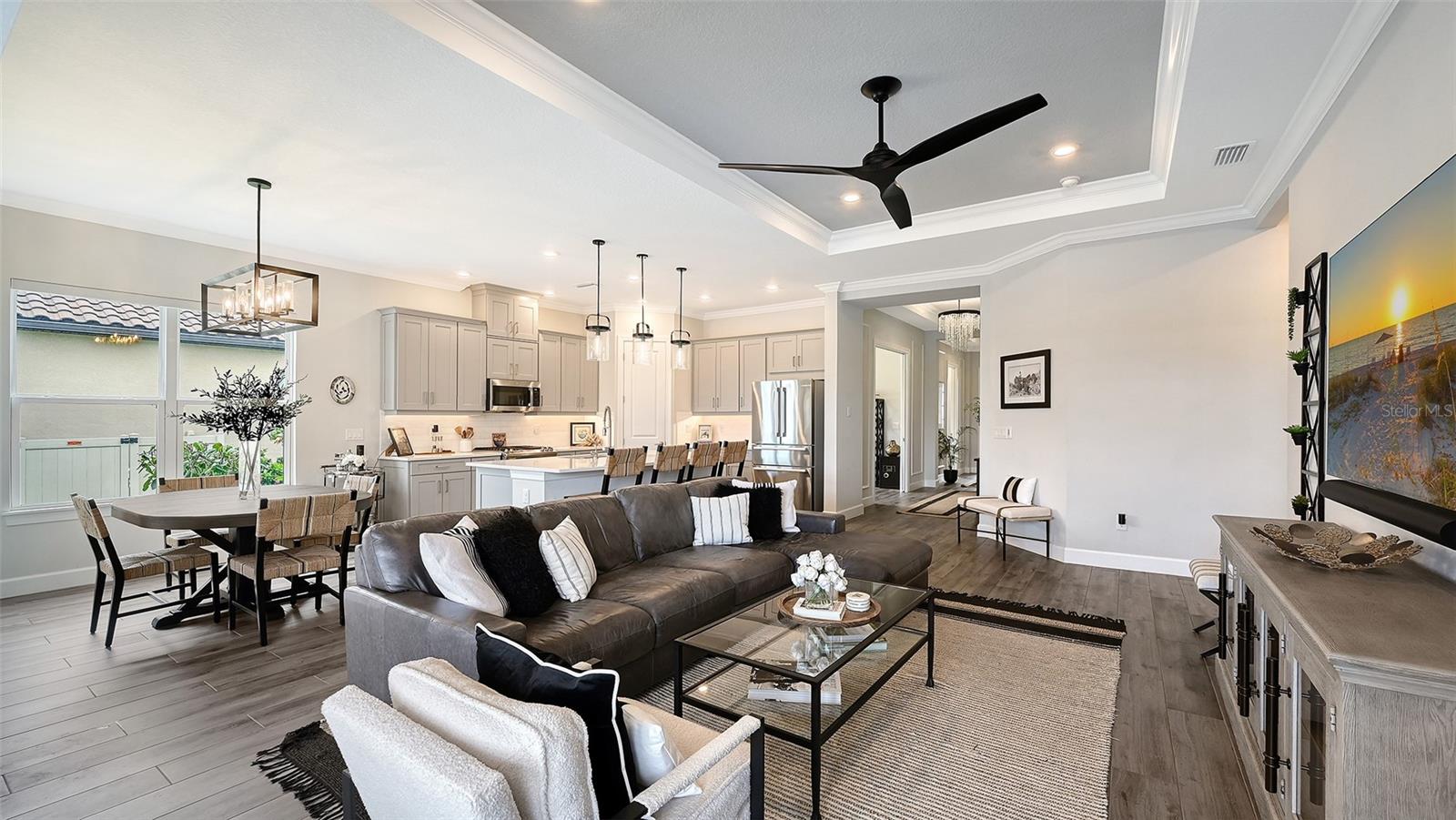 AZARIO ESPLANADE PH III SUBPH D - Residential