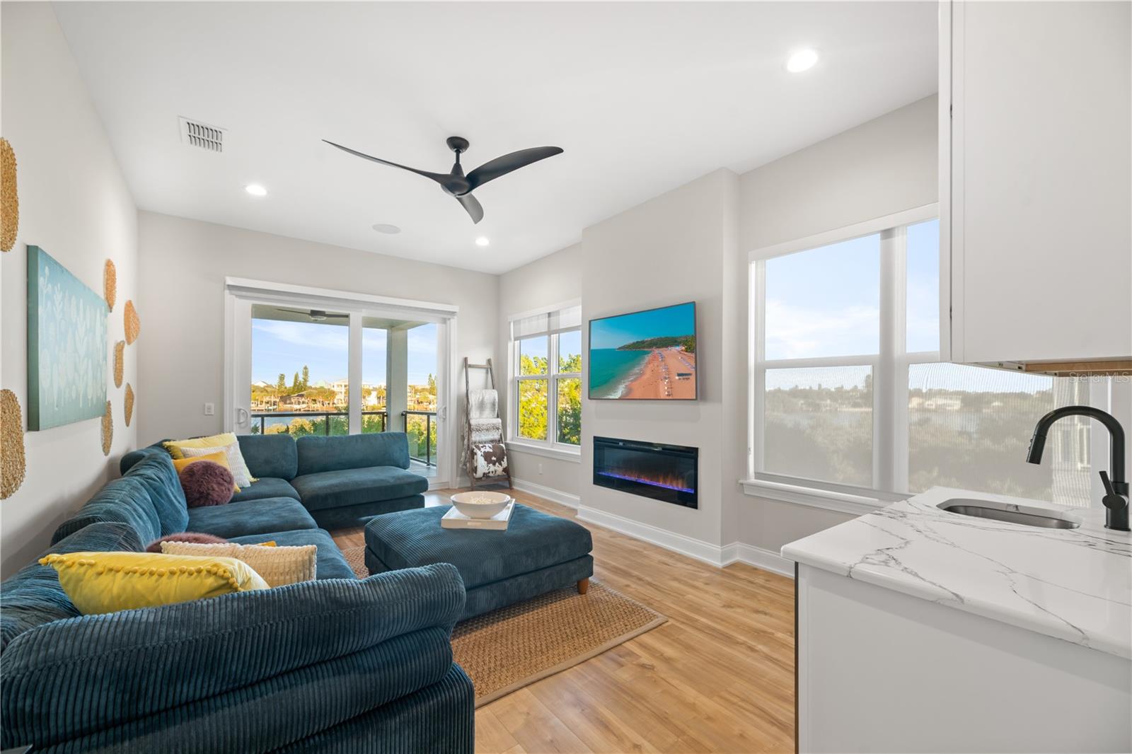 CEDAR ISLAND SUB - Residential
