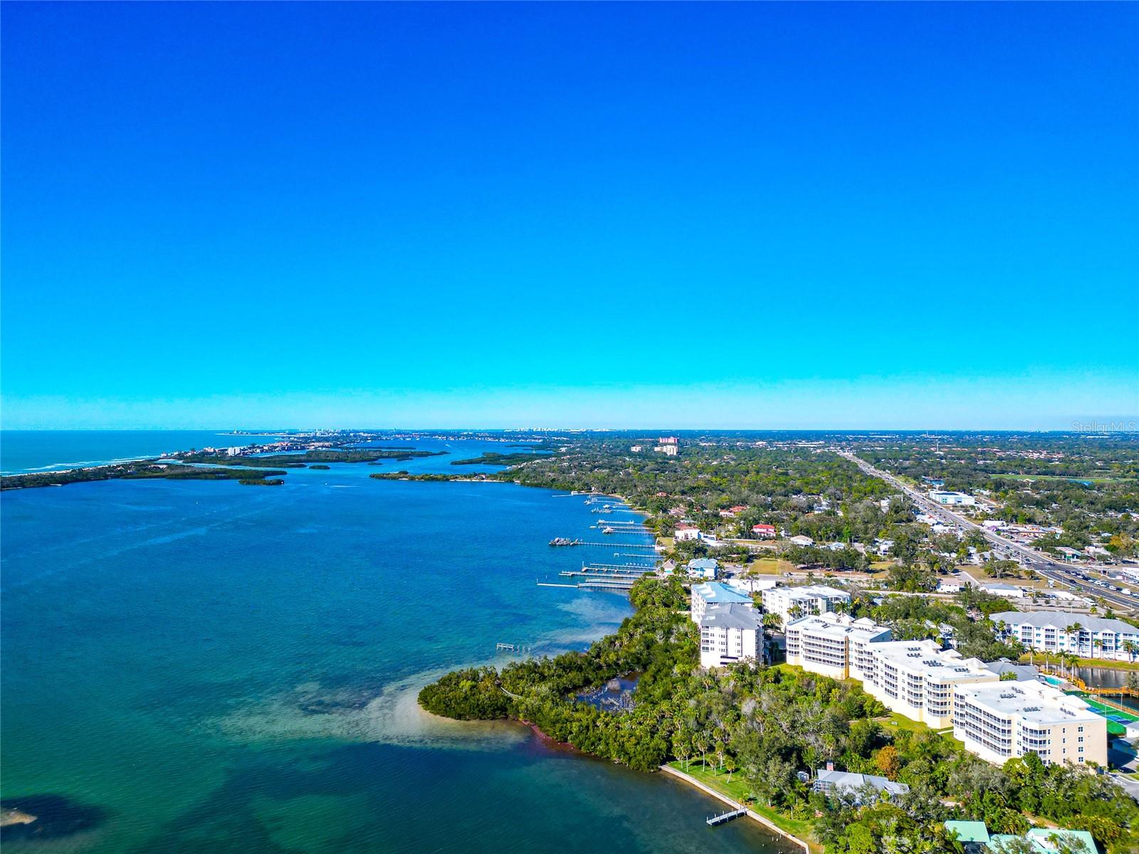 BAYPOINTE VISTA 1 - Residential