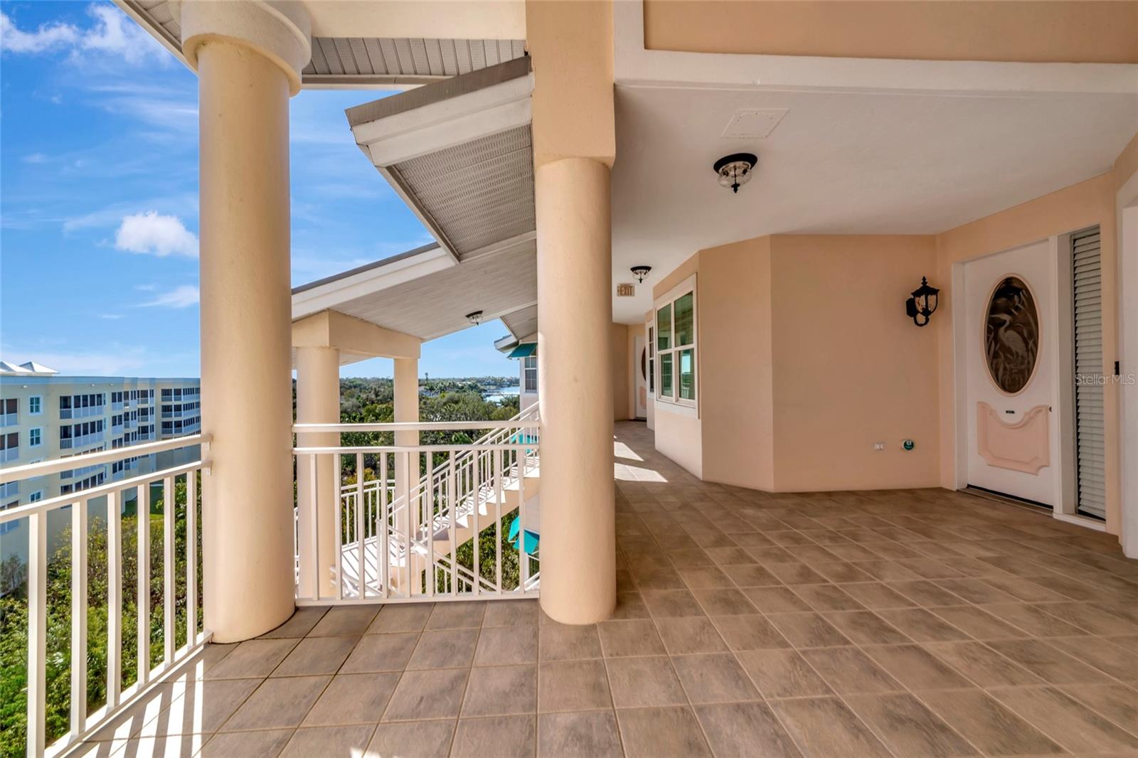 BAYPOINTE VISTA 1 - Residential