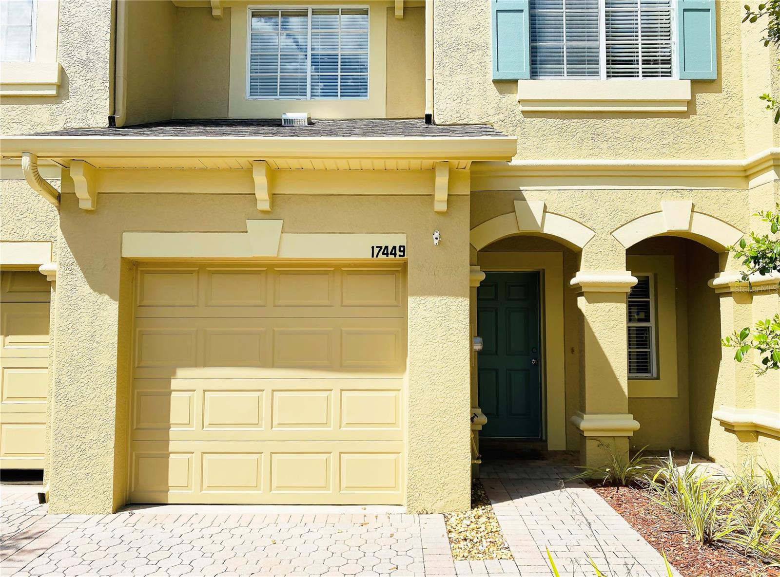 BALLANTRAE VILLAGE 01 - Residential