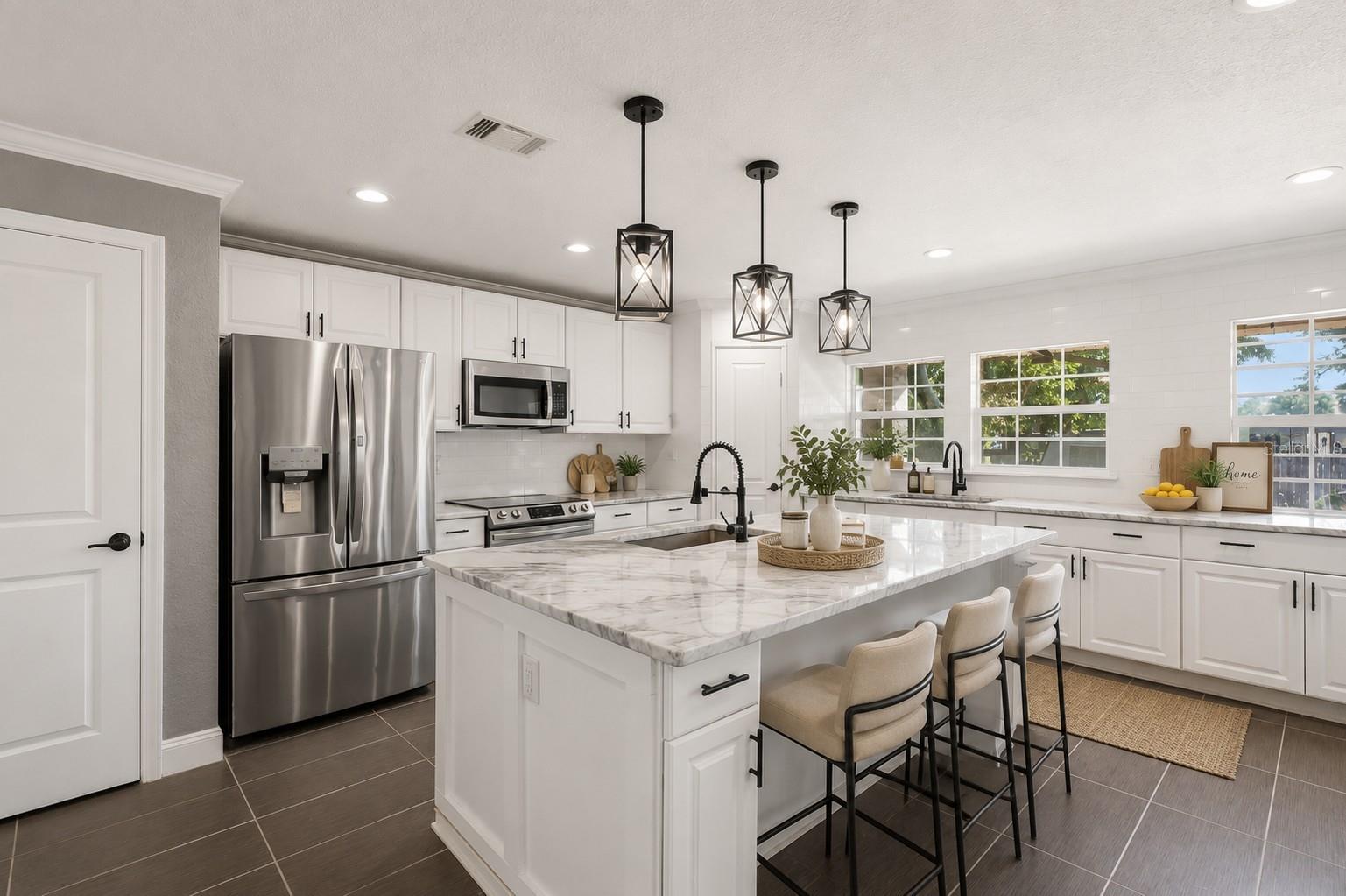 ALLANDALE - Residential
