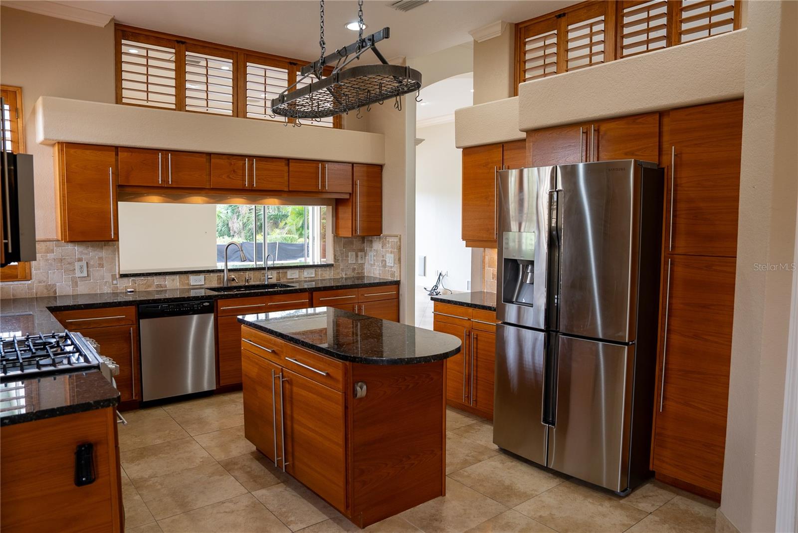 BERMUDA CLUB EAST AT PLANTATION - Residential