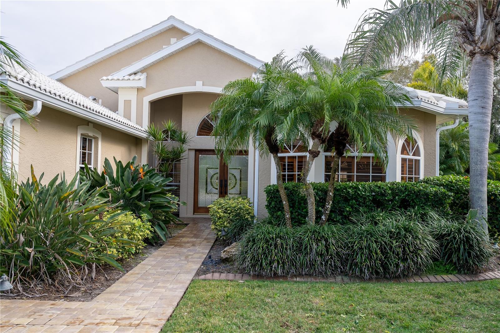 BERMUDA CLUB EAST AT PLANTATION - Residential