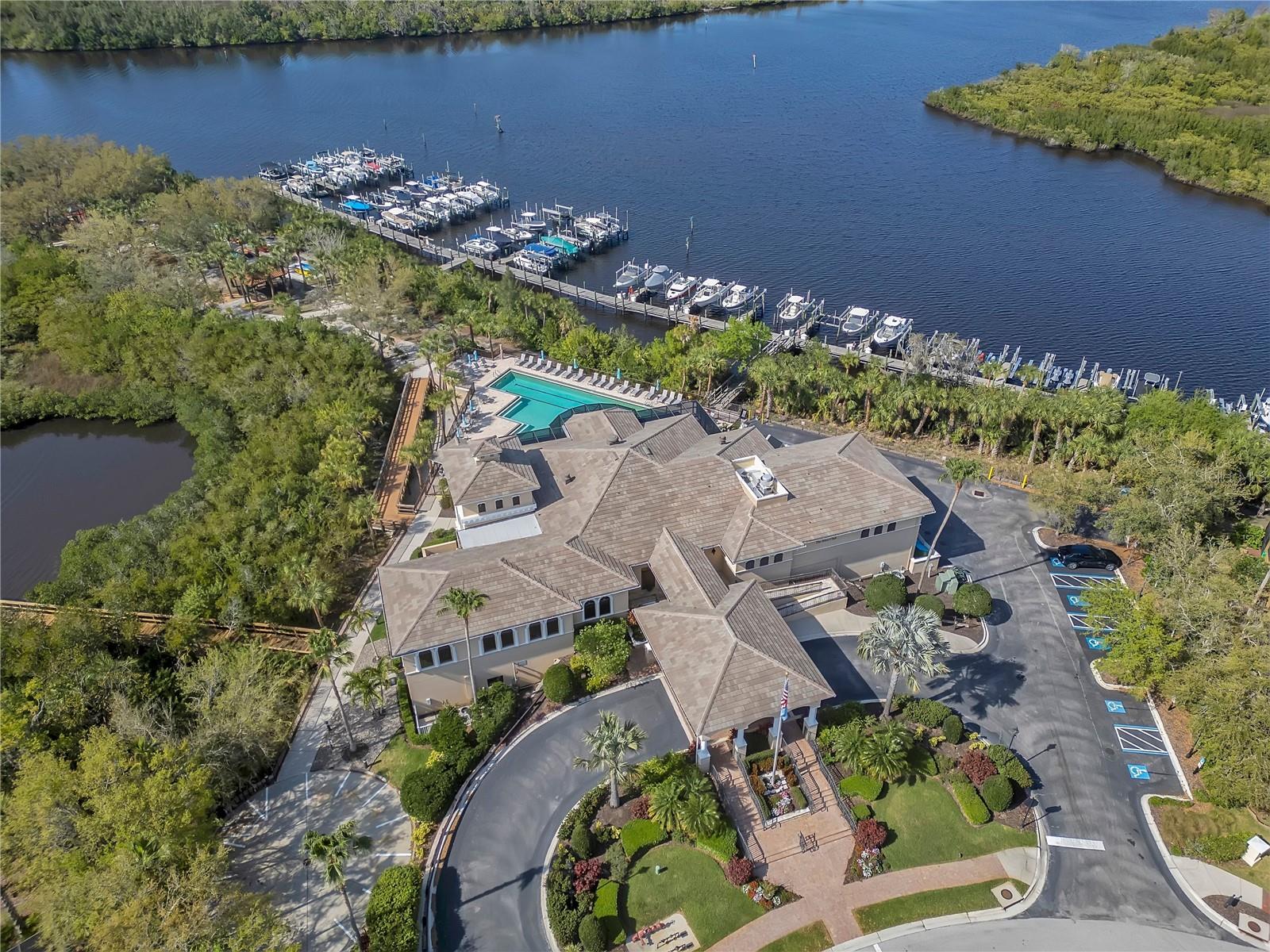 WATERLEFE GOLF AND RIVER CLUB THE WATCH - Residential
