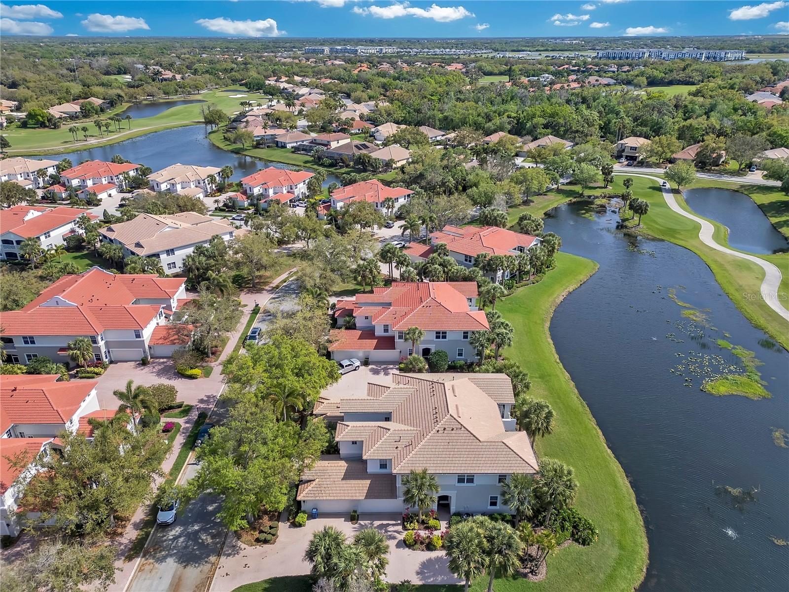 WATERLEFE GOLF AND RIVER CLUB THE WATCH - Residential