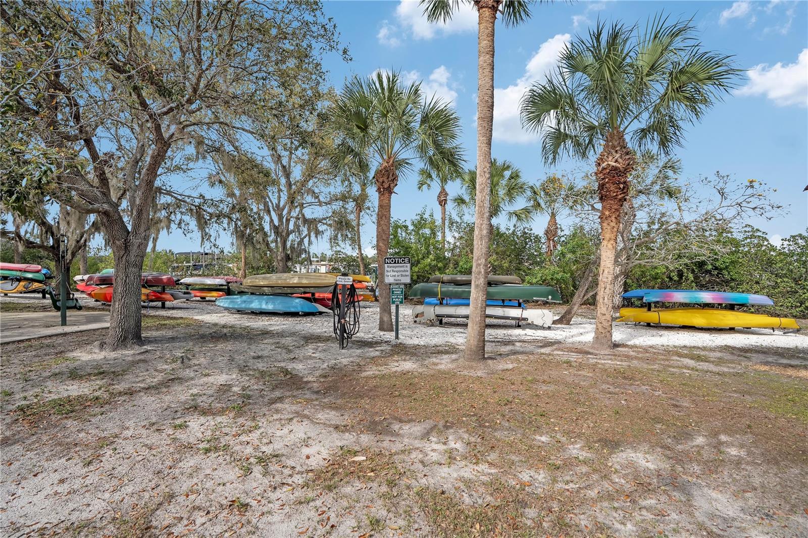 WATERLEFE GOLF AND RIVER CLUB THE WATCH - Residential