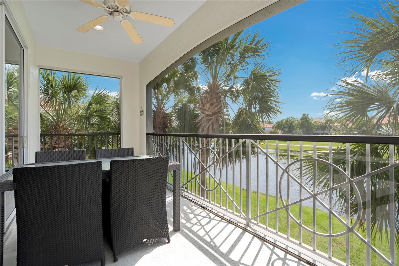 WATERLEFE GOLF AND RIVER CLUB THE WATCH - Residential