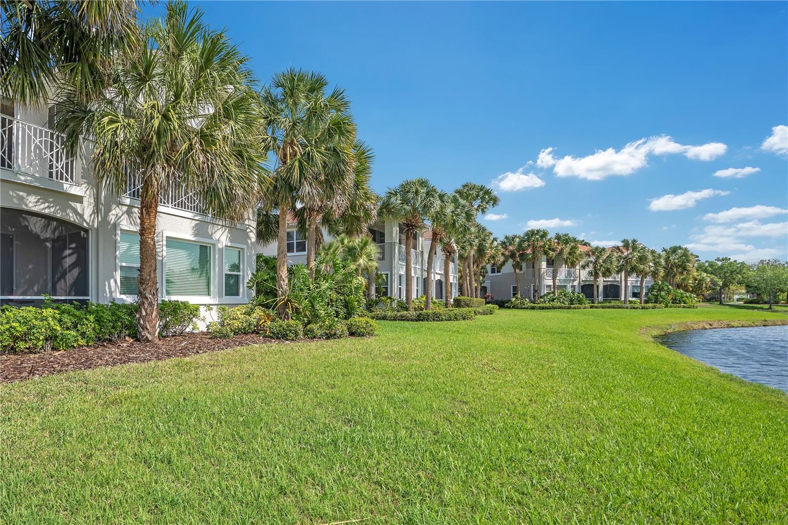 WATERLEFE GOLF AND RIVER CLUB THE WATCH - Residential