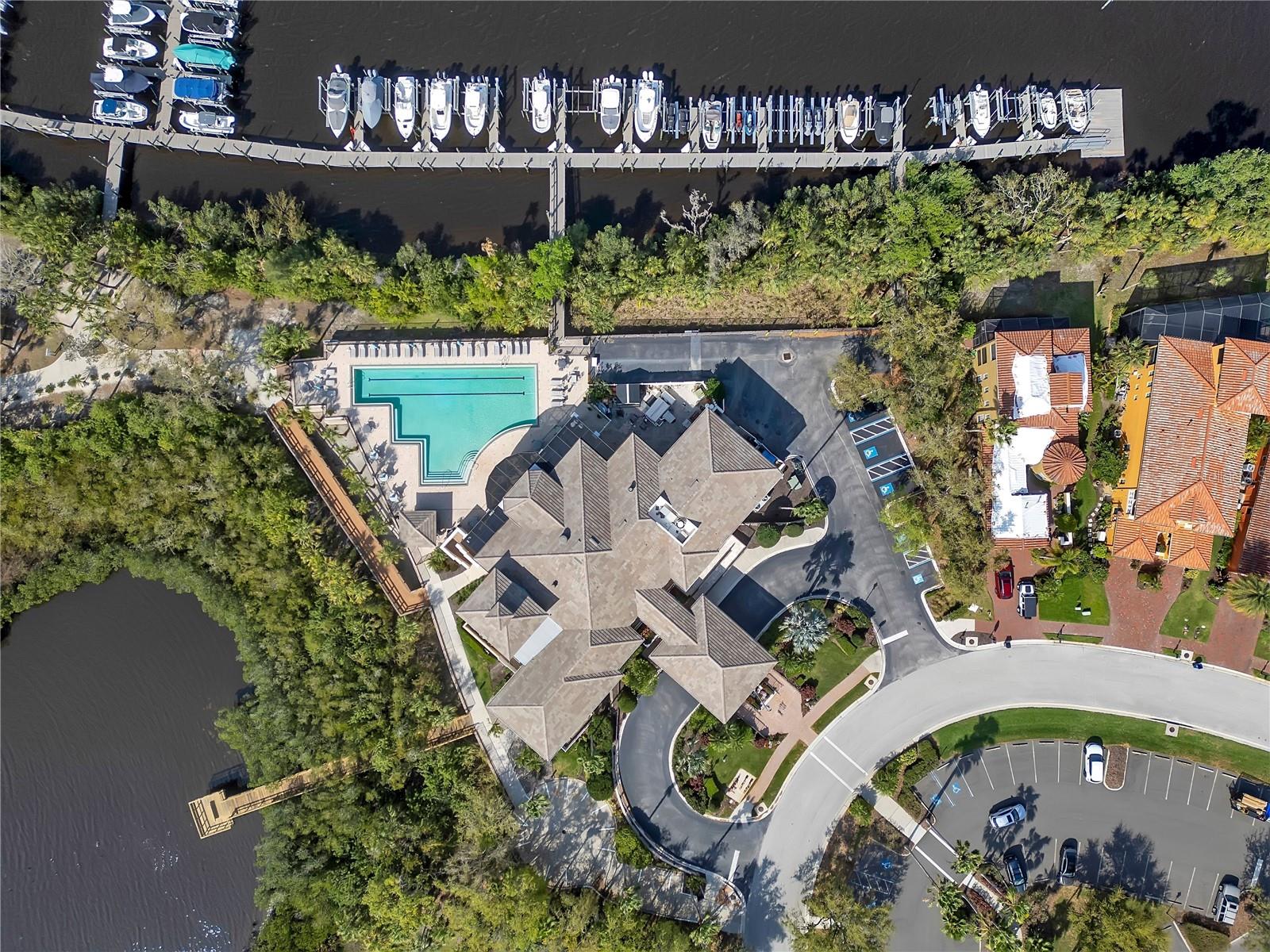 WATERLEFE GOLF AND RIVER CLUB THE WATCH - Residential